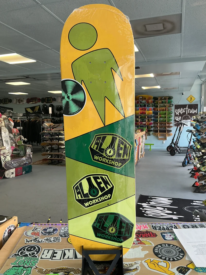 Alien Workshop Team OG Logo Repeater Deck 8.37”