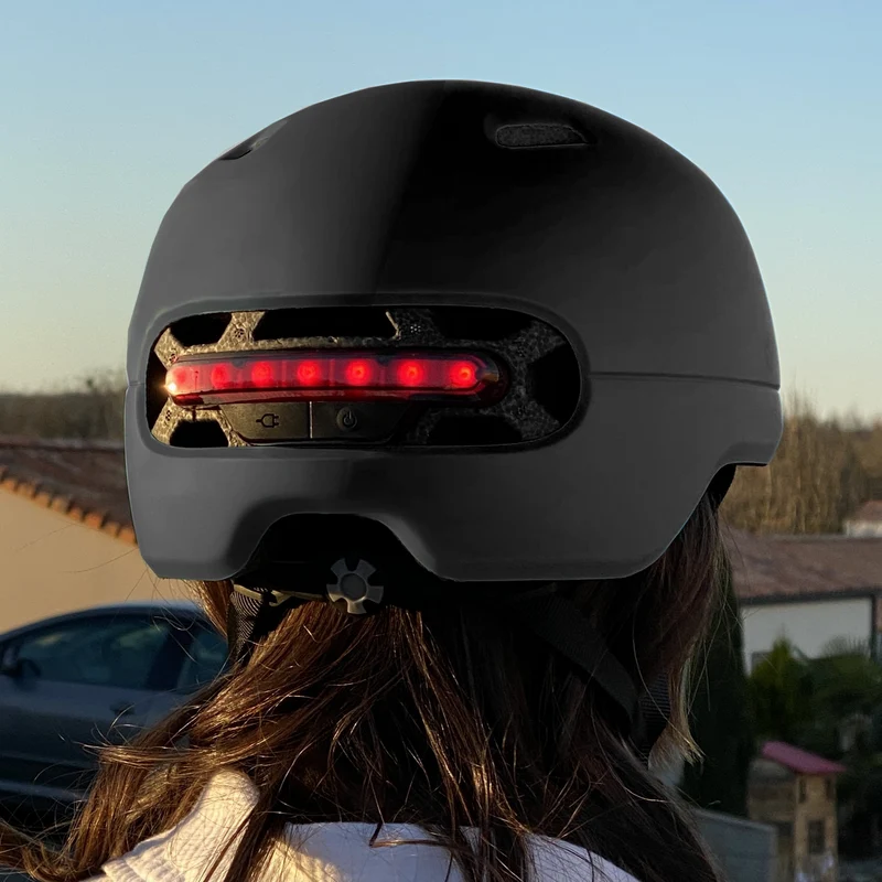 BLASTER E-Helmet Black