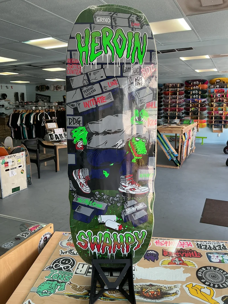 Heroin Swampy Knockoff 10.5”