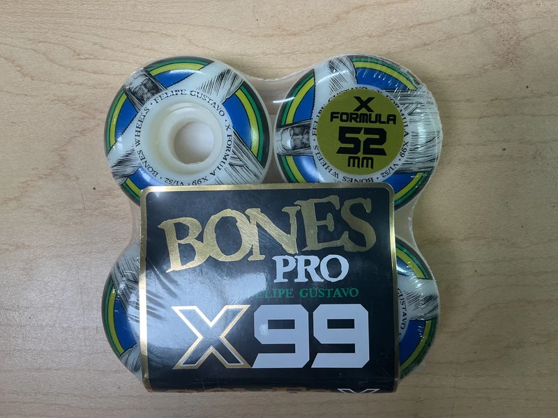 Bones Gustavo X99 52mm 4pk