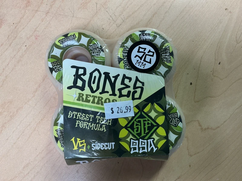 Bones Retros V5 52mm 99A 4pk
