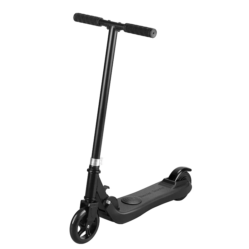 Trottinette électrique enfants moins de 40 kg vitesse max 4/6kmh distance 5 km