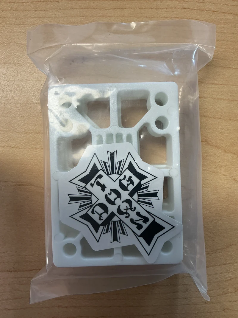 Dogtown Risers 1/2” 2pk