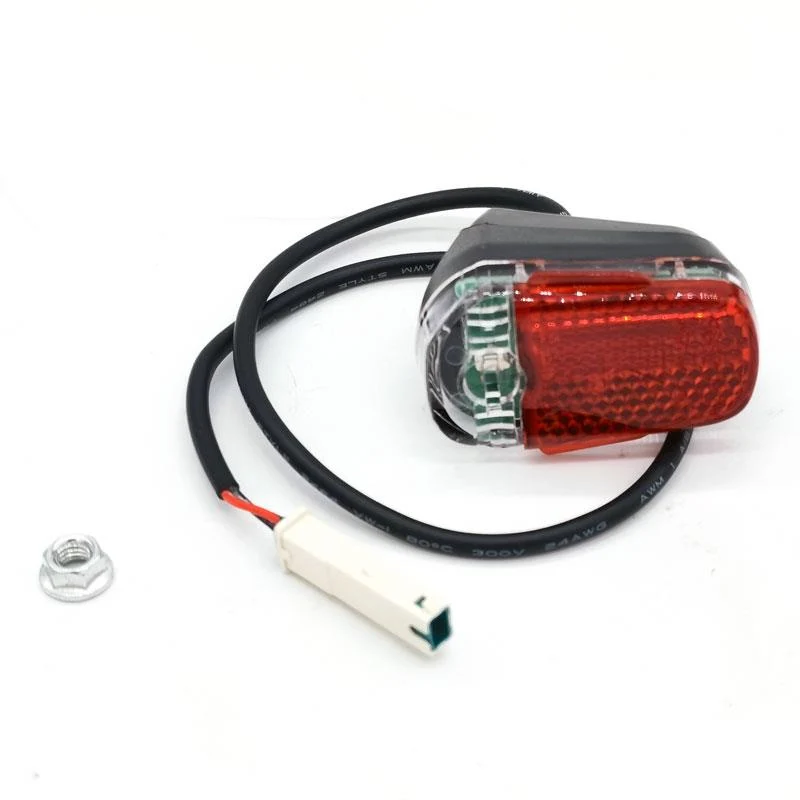 Feu arrière pour garde-boue 5-12V Max G30D / E