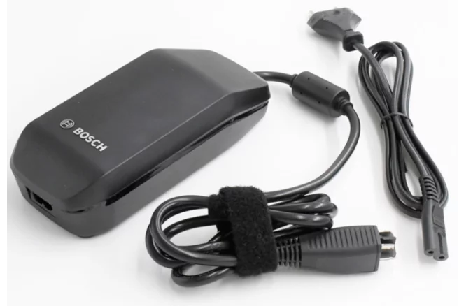 Bosch Chargeur 2 ampère BPC3200 avec cordon électrique noir